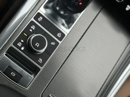 Land Rover Range Rover Sport 2022 года за 35 300 000 тг. в Алматы – фото 12