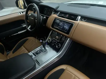 Land Rover Range Rover Sport 2022 года за 35 300 000 тг. в Алматы – фото 20
