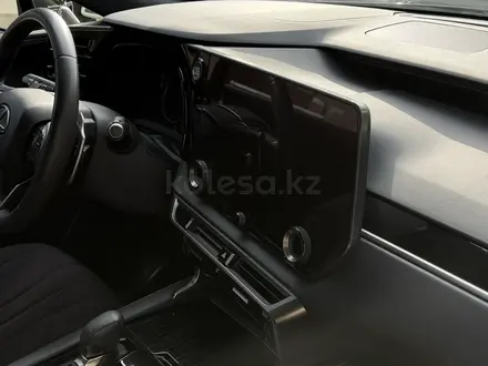 Lexus RX 350 2024 года за 36 000 000 тг. в Актобе – фото 14