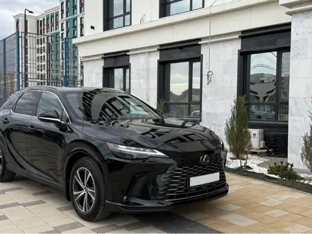 Lexus RX 350 2024 года за 36 000 000 тг. в Актобе