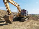 Komatsu  210 PS 2008 годаүшін16 500 000 тг. в Астана