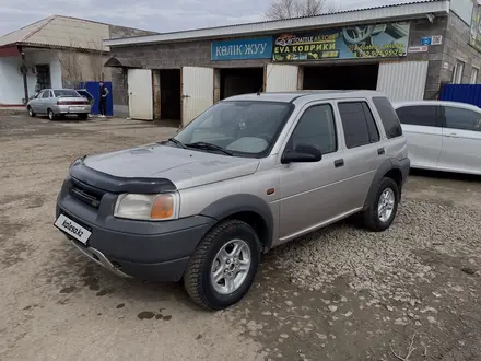 Land Rover Freelander 2000 года за 2 000 000 тг. в Актобе – фото 2