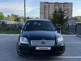 Toyota Avensis 2004 года за 4 850 000 тг. в Астана – фото 2