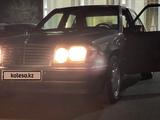 Mercedes-Benz E 230 1992 года за 2 400 000 тг. в Шымкент – фото 3