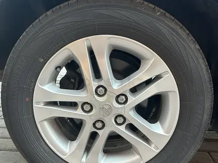 Toyota Estima 2005 года за 8 750 000 тг. в Алматы – фото 16