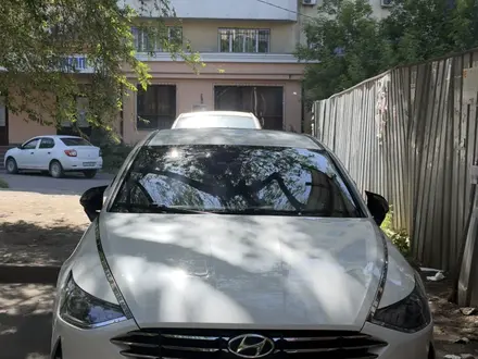 Hyundai Sonata 2020 года за 8 500 000 тг. в Алматы – фото 4