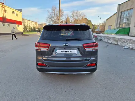 Kia Sorento 2015 годаүшін11 300 000 тг. в Петропавловск – фото 4