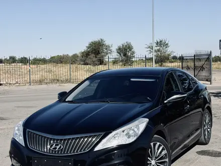 Hyundai Grandeur 2014 года за 8 400 000 тг. в Караганда – фото 2