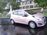 Chevrolet Spark 2011 года за 3 650 000 тг. в Караганда – фото 2