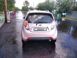 Chevrolet Spark 2011 года за 3 650 000 тг. в Караганда – фото 4