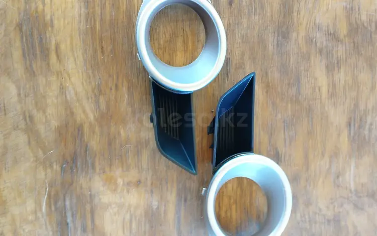 Ободоки (Оправа) противотуманок Тойота Хайландер за 4 000 тг. в Алматы