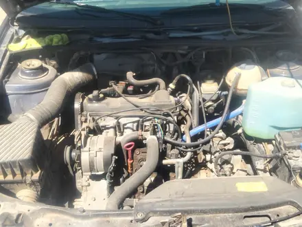 Volkswagen Passat 1991 года за 1 600 000 тг. в Шымкент – фото 2
