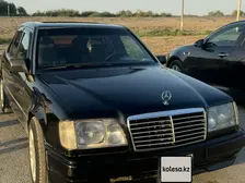 Mercedes-Benz E-Class, 1993