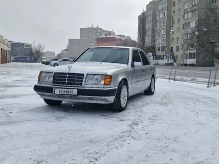 Mercedes-Benz E 280 1993 года за 4 300 000 тг. в Актобе – фото 17