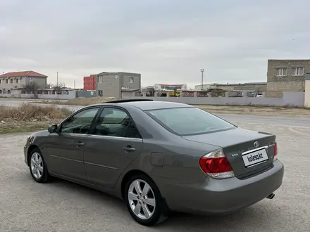 Toyota Camry 2005 года за 5 800 000 тг. в Актау – фото 3