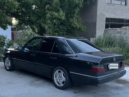 Mercedes-Benz E 230 1991 года за 1 000 000 тг. в Шымкент – фото 2