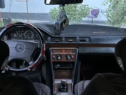 Mercedes-Benz E 230 1991 года за 1 000 000 тг. в Шымкент – фото 10