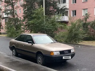 Audi 80