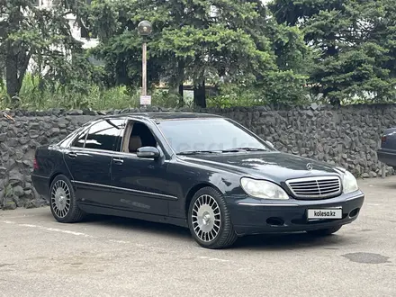Mercedes-Benz S 500 2000 года за 3 500 000 тг. в Алматы