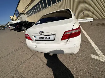 Toyota Camry 2006 года за 4 000 000 тг. в Уральск – фото 6