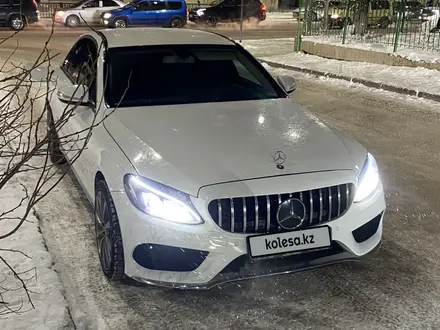 Mercedes-Benz C 180 2015 года за 11 500 000 тг. в Астана – фото 2