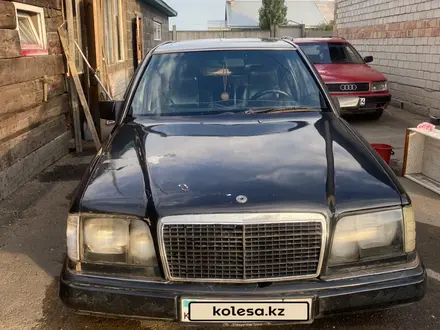 Mercedes-Benz E 260 1990 года за 1 100 000 тг. в Павлодар – фото 2