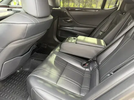 Lexus ES 350 2020 года за 24 300 000 тг. в Шымкент – фото 19