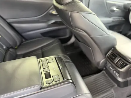 Lexus ES 350 2020 года за 24 300 000 тг. в Шымкент – фото 24