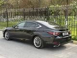 Lexus ES 350 2020 года за 24 800 000 тг. в Шымкент – фото 4