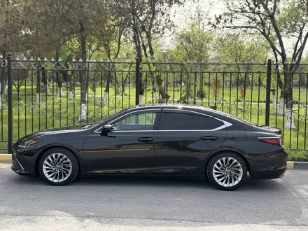 Lexus ES 350 2020 года за 24 300 000 тг. в Шымкент – фото 6
