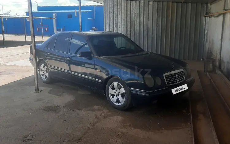 Mercedes-Benz E 280 1996 года за 2 300 000 тг. в Байконыр