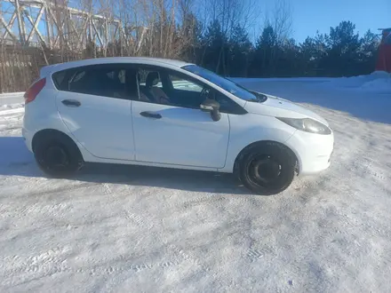 Ford Fiesta 2011 года за 4 300 000 тг. в Усть-Каменогорск – фото 4