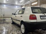 Volkswagen Golf 1995 года за 1 350 000 тг. в Костанай – фото 2