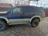 Toyota Hilux Surf 1996 года за 2 400 000 тг. в Алматы – фото 4