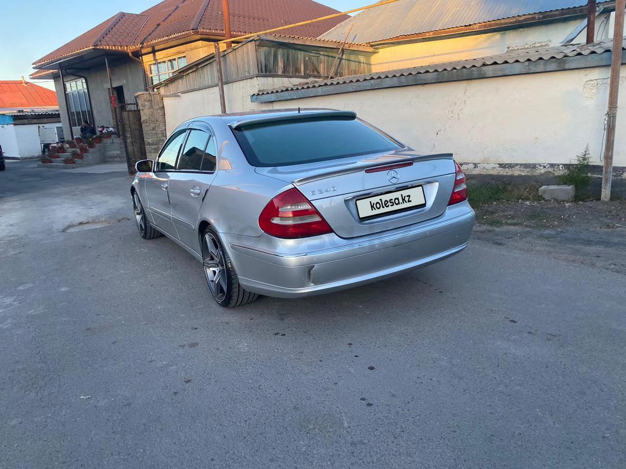 Mercedes-Benz E 240 2004 г.