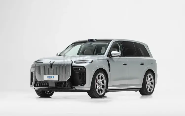 Voyah Taishan X8 2026 года за 35 900 000 тг. в Алматы