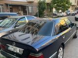 Mercedes-Benz E 220 1995 годаfor2 000 000 тг. в Тараз – фото 3