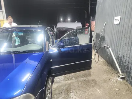 Volkswagen Passat 2003 года за 2 600 000 тг. в Алматы – фото 17