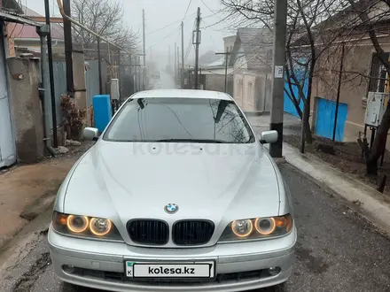 BMW 520 2001 года за 4 200 000 тг. в Шымкент