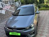 Kia Rio X-Line 2018 года за 6 800 000 тг. в Шымкент – фото 2