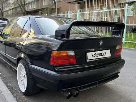 BMW 325 1992 года за 2 400 000 тг. в Алматы – фото 4