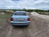 Volkswagen Passat 1997 годаfor2 000 000 тг. в Уральск – фото 4