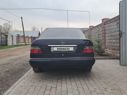 Mercedes-Benz E 280 1995 годаүшін3 200 000 тг. в Алматы – фото 11