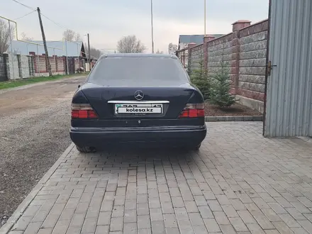 Mercedes-Benz E 280 1995 годаүшін3 200 000 тг. в Алматы – фото 16