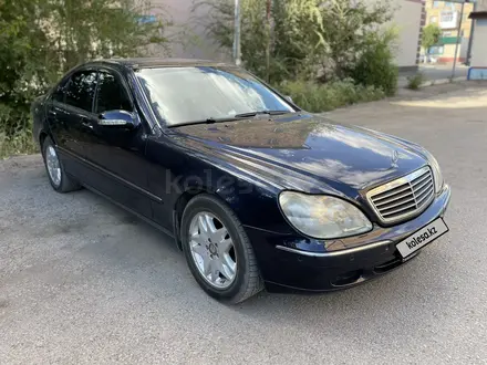 Mercedes-Benz S 320 2000 года за 5 000 000 тг. в Караганда