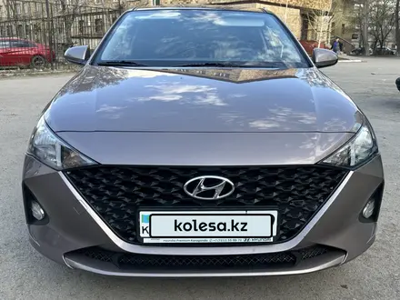 Hyundai Accent 2020 года за 6 099 999 тг. в Караганда – фото 6