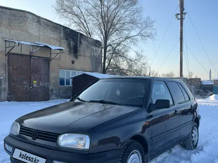 Volkswagen Golf 1993 года за 1 370 000 тг. в Алматы – фото 2