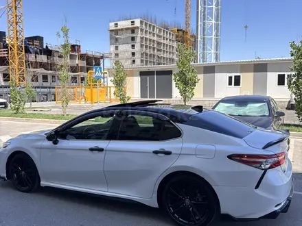 Toyota Camry 2020 года за 12 400 000 тг. в Шымкент – фото 21