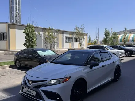 Toyota Camry 2020 года за 12 400 000 тг. в Шымкент – фото 7