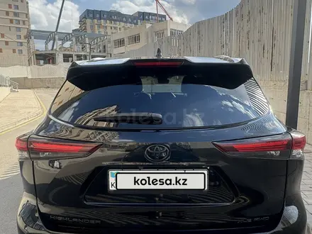 Toyota Highlander 2024 года за 27 000 000 тг. в Алматы – фото 4
